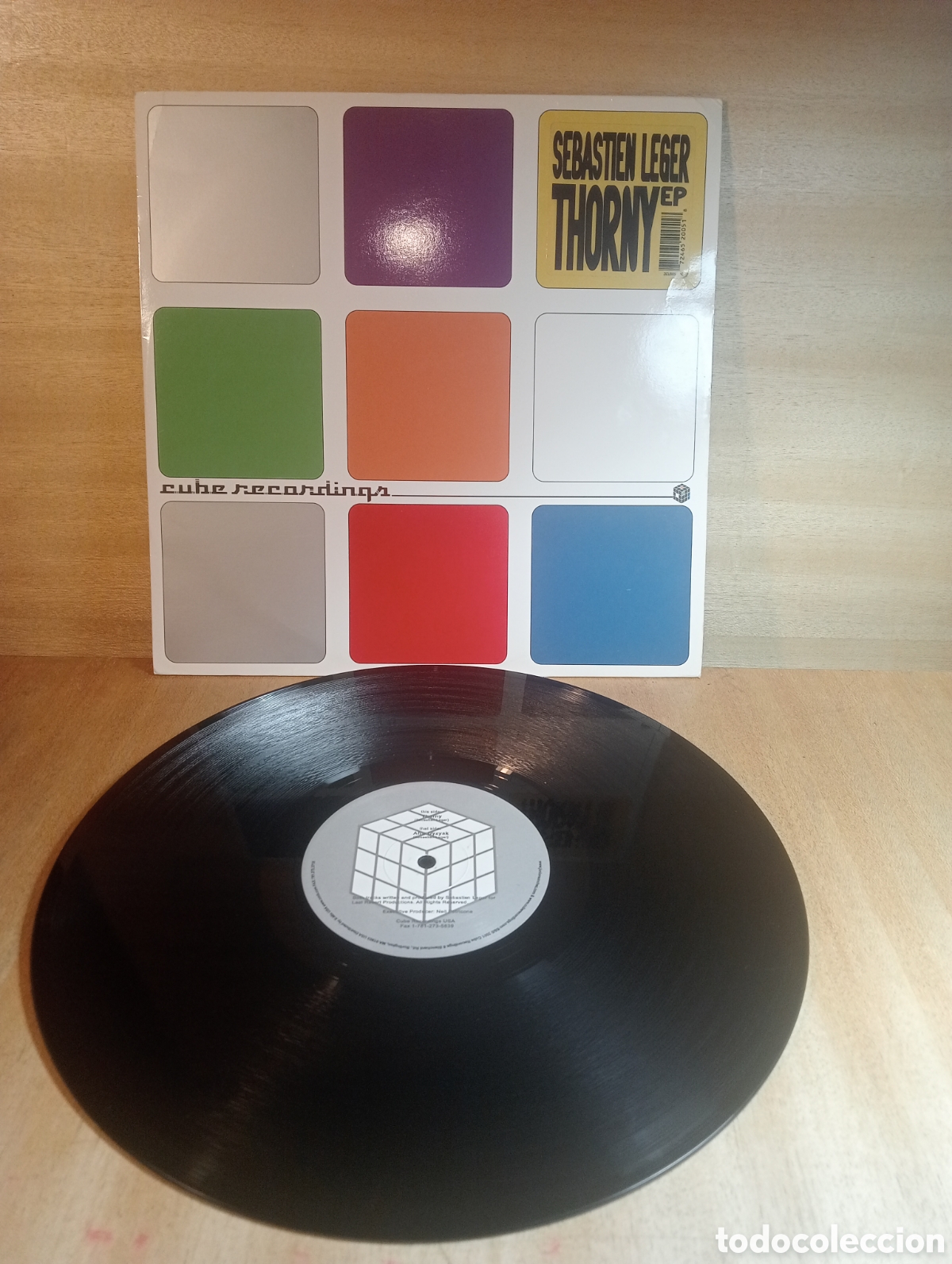 Discos de vinilo: Sebastien Leger. Thorny. Afro Dyzyak.