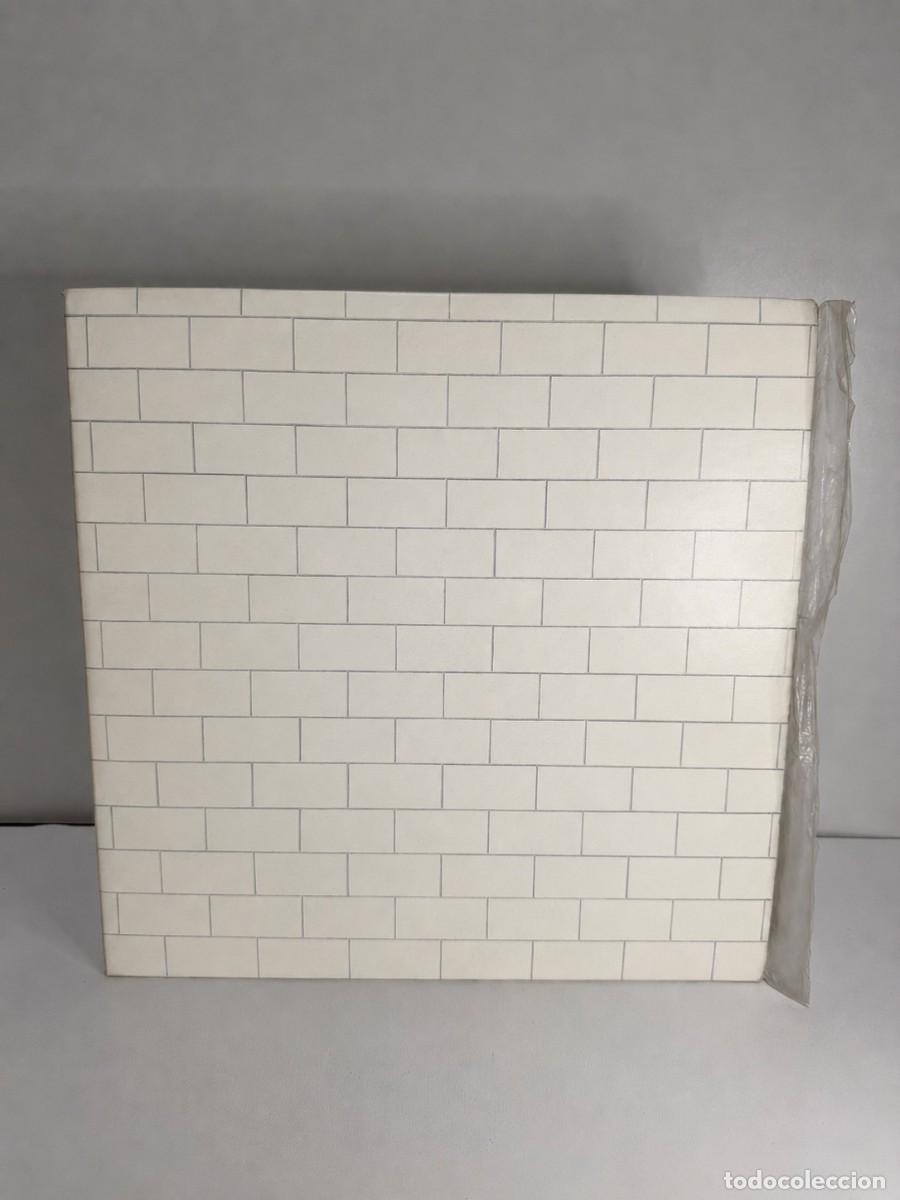 Discos de vinilo: PINK FLOYD (LP) THE WALL - A&Ntilde;O 1979 - DOBLE DISCO PORTADA ABIERTA - ENCARTES INTERIORES
