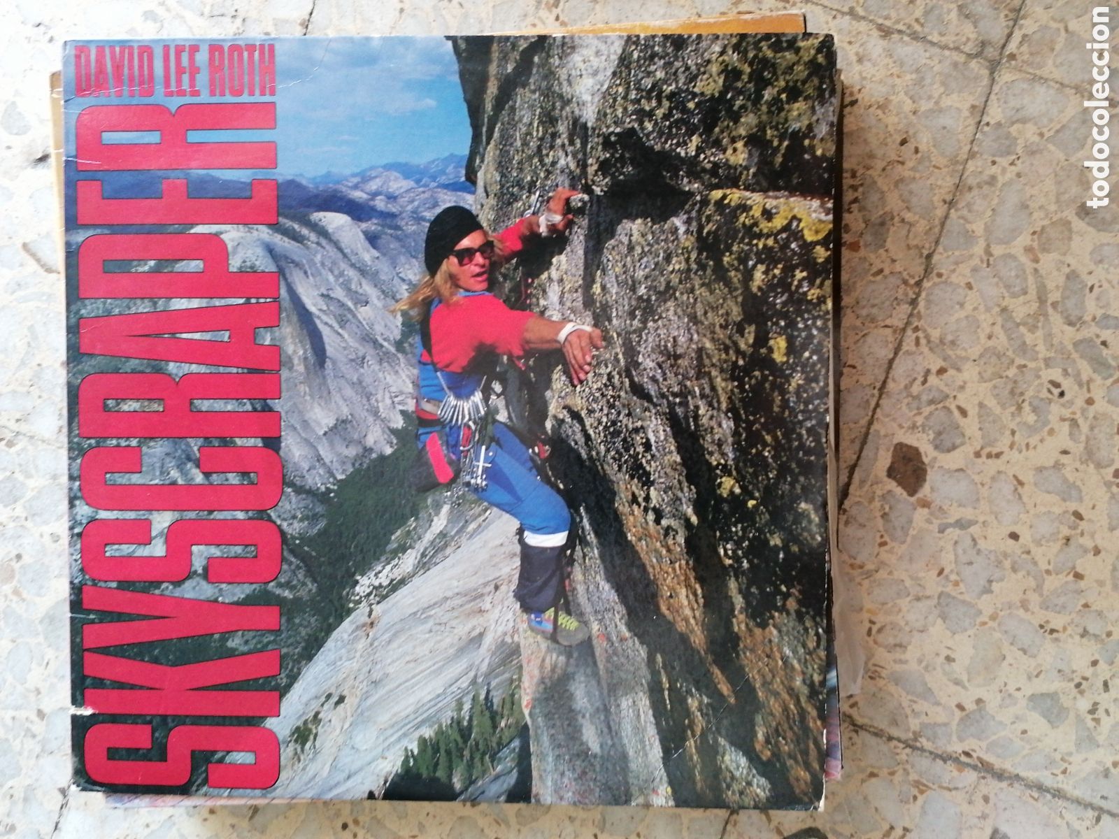 Discos de vinilo: LP DAVID LEE ROTH SKYSCRAPER 1988 USA INSERT EX - Foto 1