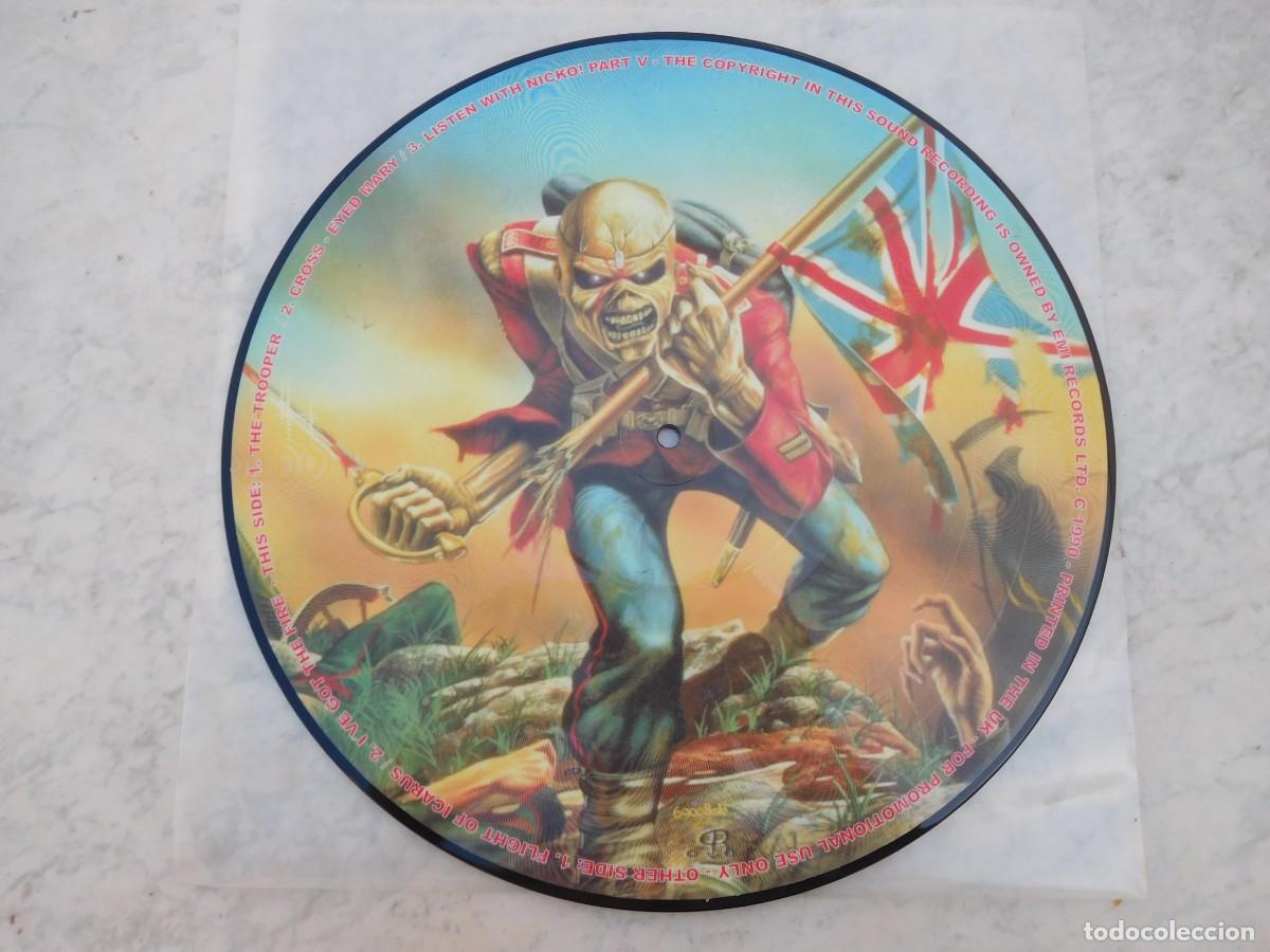 Discos de vinilo: Iron Maiden. Maxi Single. The trooper / Flight of Icarus. Promo picture disc. EMI 69008