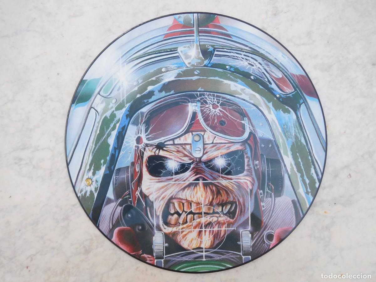 Discos de vinilo: Iron Maiden. Maxi Single. Aces high. Edici&oacute;n inglesa 1984 picture disc. EMI P 5502