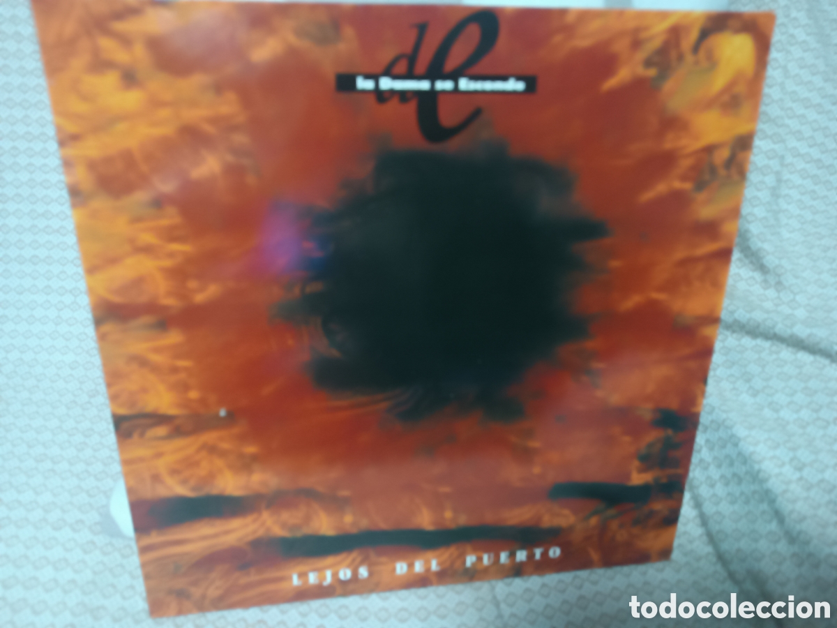 Discos de vinilo: La Dama se Esconde Lejos del Puerto