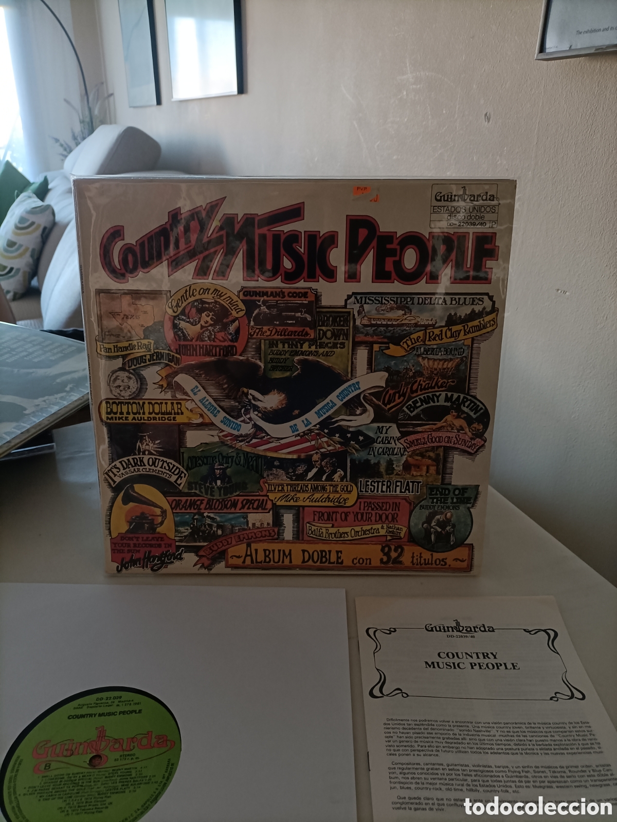 Discos de vinilo: Doble LP compilaci&oacute;n, Country Music People,+ libreto