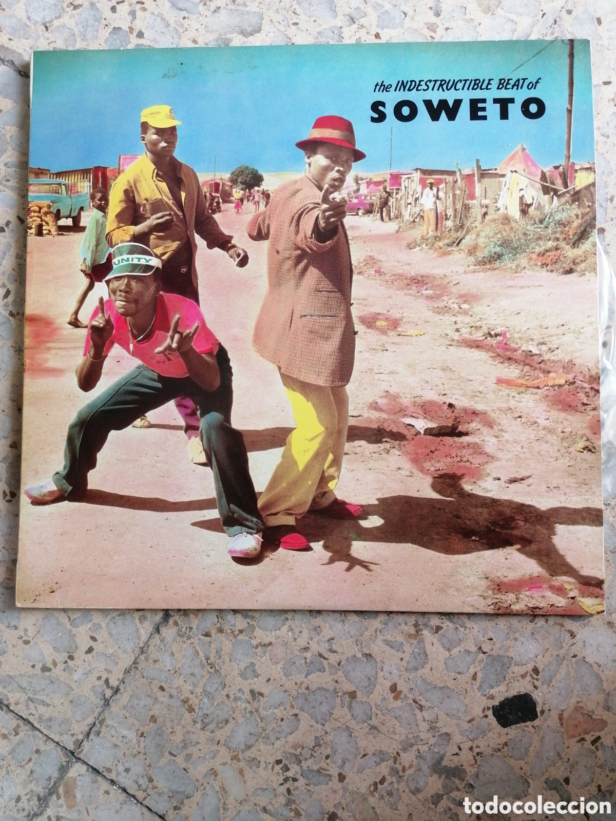 Discos de vinilo: LP THE INDESTRUCTIBLE BEAT OF SOWETO 1986 ESPA&Ntilde;A EX