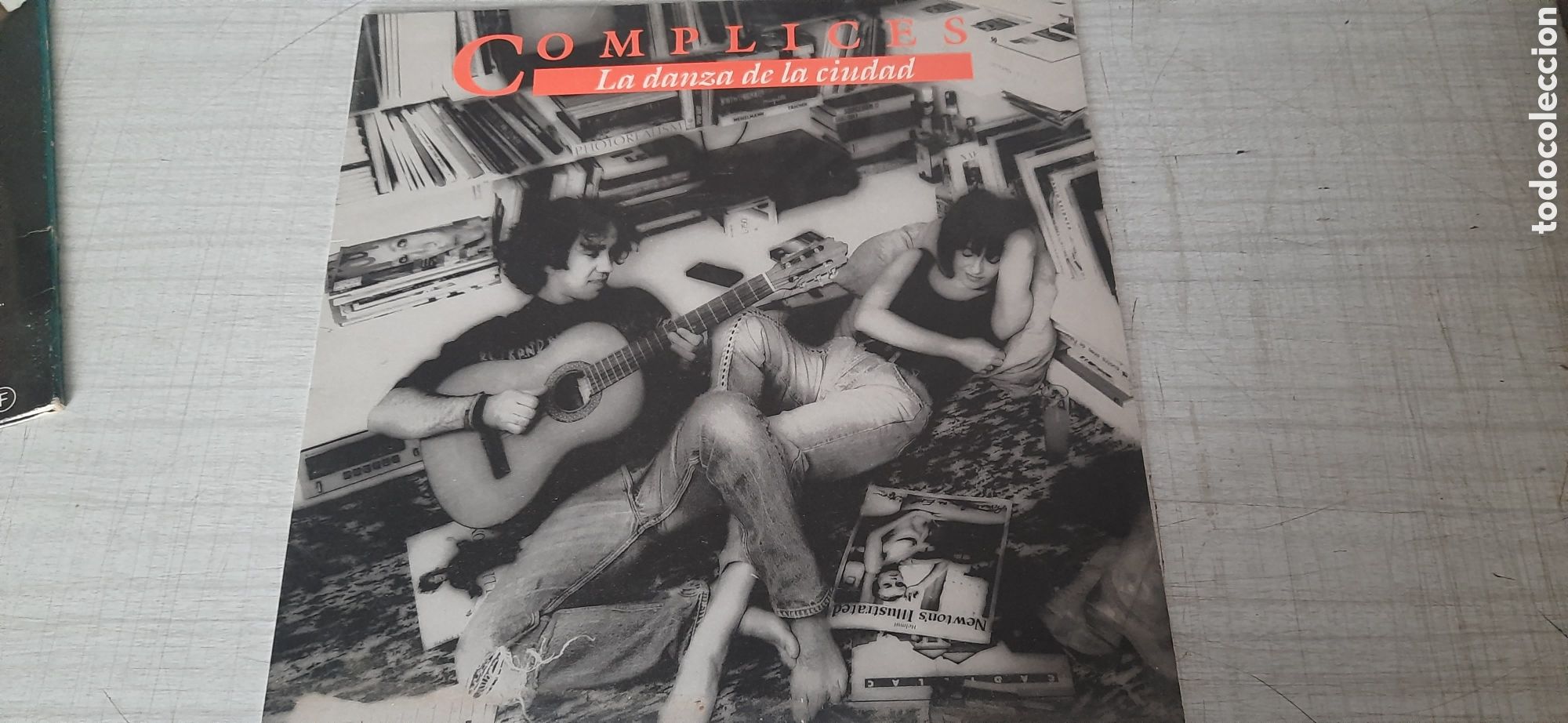 Discos de vinilo: C&oacute;mplices la danza de la ciudad