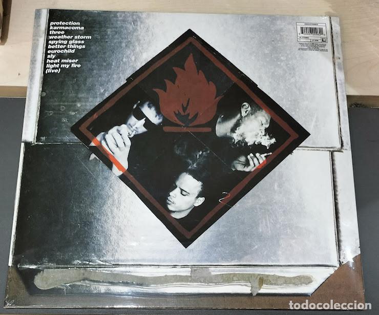 Discos de vinilo: Massive Attack - Protection - LP Universal 2016. Nuevo, precintado. - Foto 2