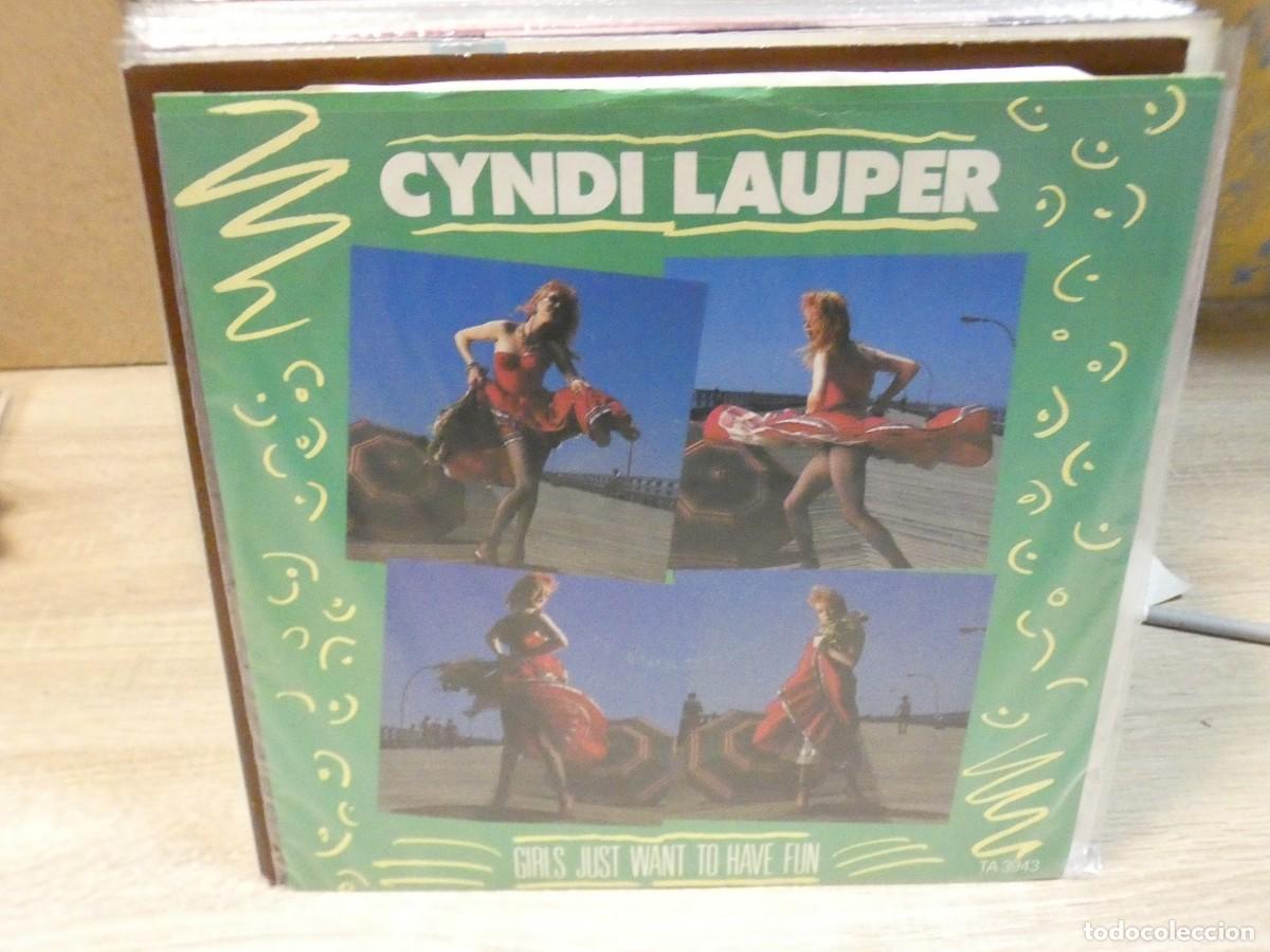 Discos de vinilo: ARKANSAS1980 CAJJ731 MAXI SINGLE BUEN ESTADO CYNDI LAUPER