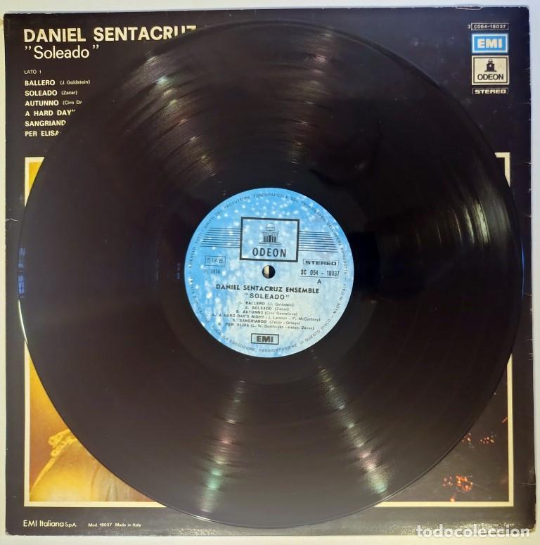 Discos de vinilo: Daniel Sentacruz Ensemble. Soleado. Emi-Odeon, Italia 1974 LP - Foto 3