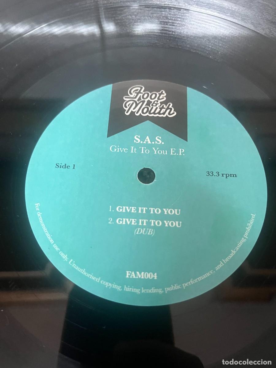 Discos de vinilo: S.A.S. Give It To You EP - Foto 3