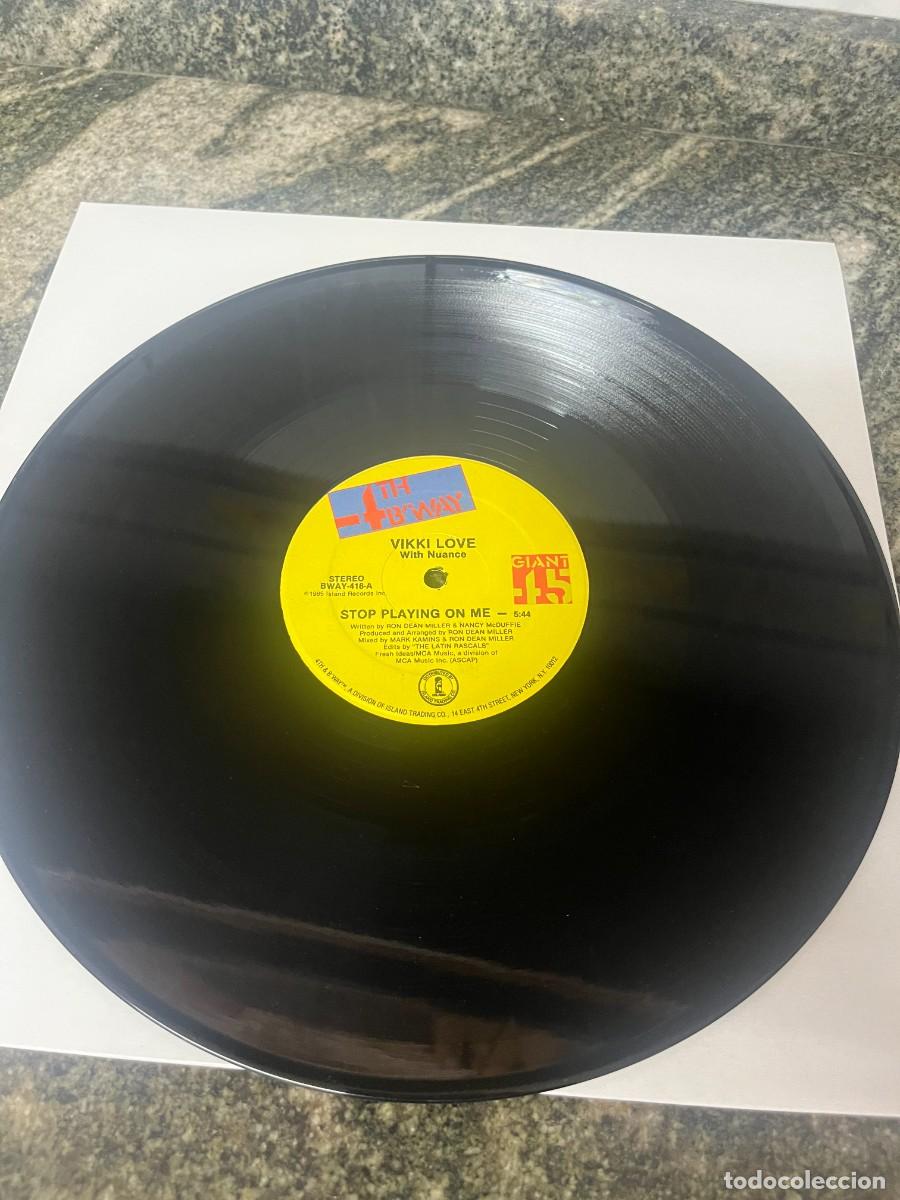 Discos de vinilo: Vikki Love With Nuance Stop Playing On Me - Foto 2
