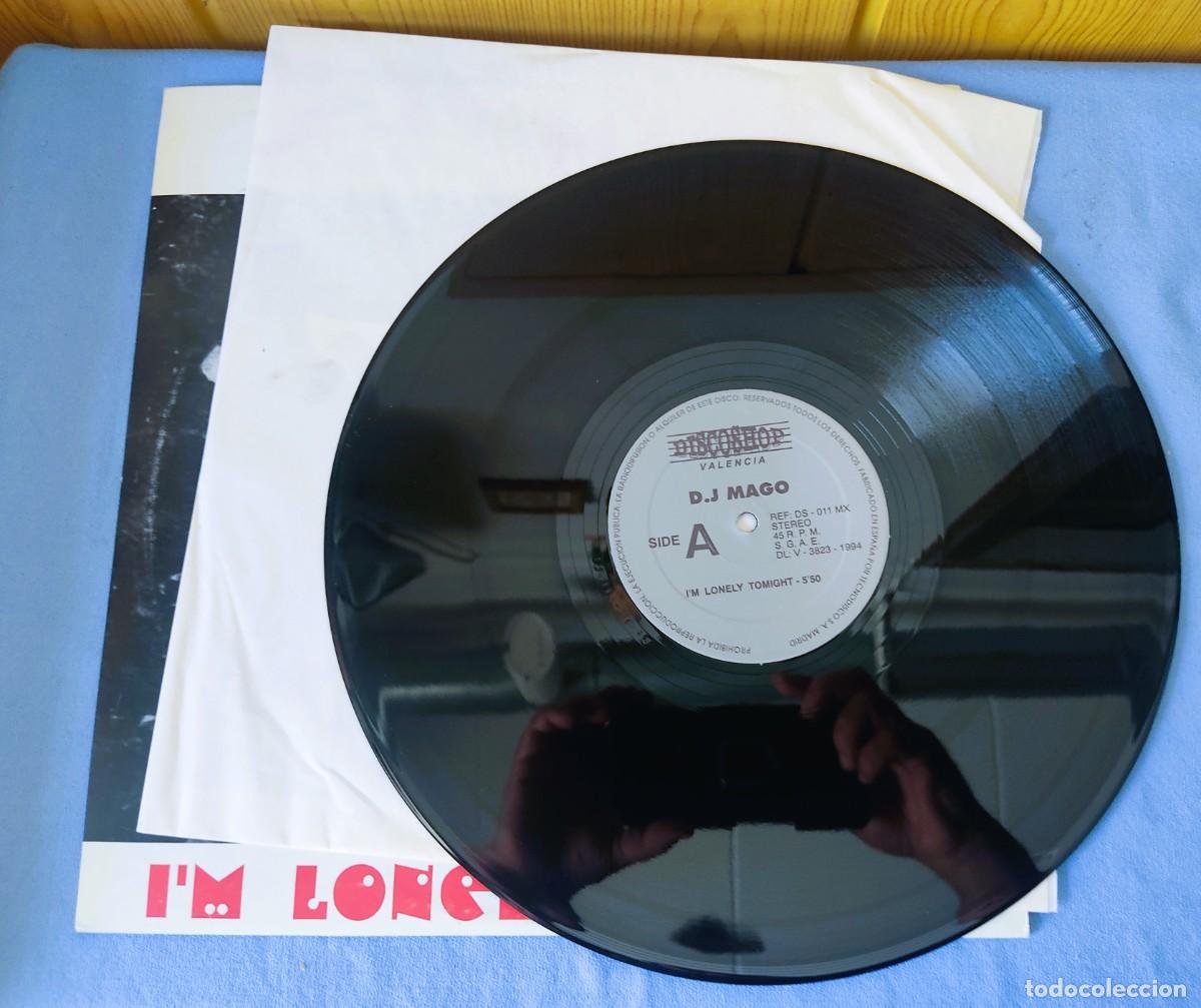 Discos de vinilo: DISCO MAXI D.J. MAGO IM LENELY TONIGHT - Foto 3