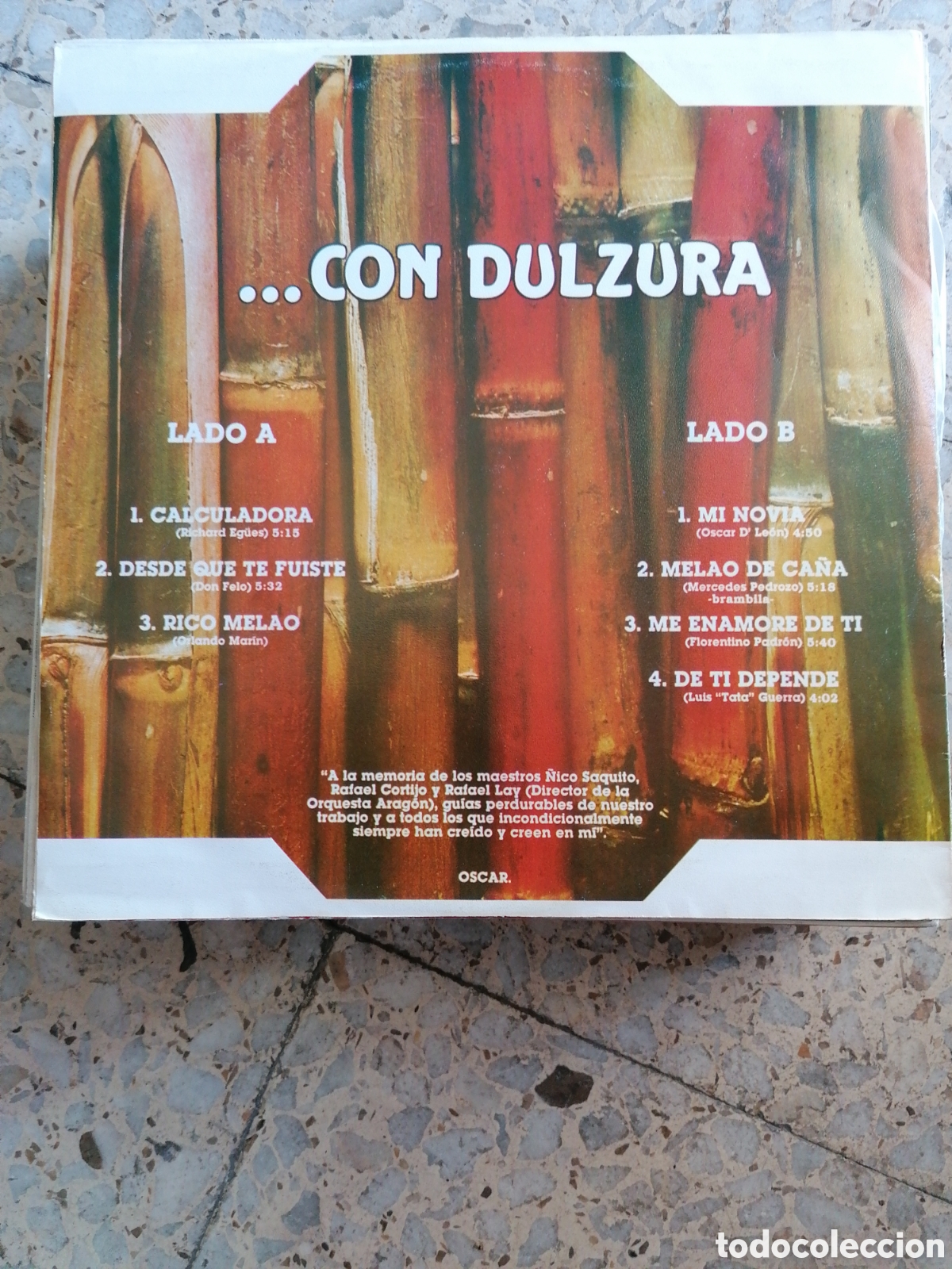 Discos de vinilo: LP OSCAR D&acute;LEON CON DULZURA 1983 CUBA EX - Foto 2