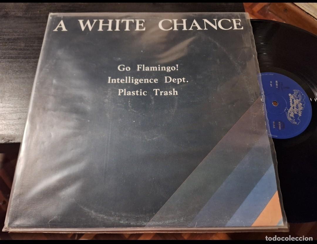 Discos de vinilo: VARIOS A WHITE CHANCE-GO FLAMINGO/INTELLIGENCE DEPT/PLASTIC TRASH LP ITALIA 1984 -NEW WAVE SYNTH POP