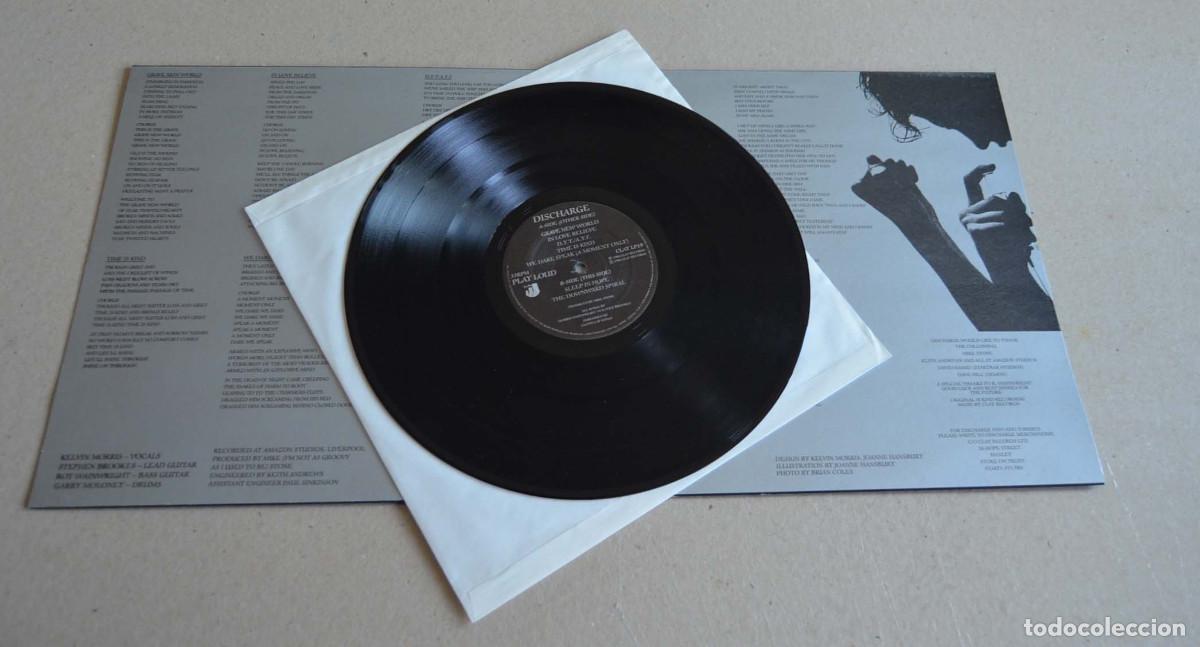 Discos de vinilo: DISCHARGE - GRAVE NEW WORLD (ed. 1986) - Foto 4