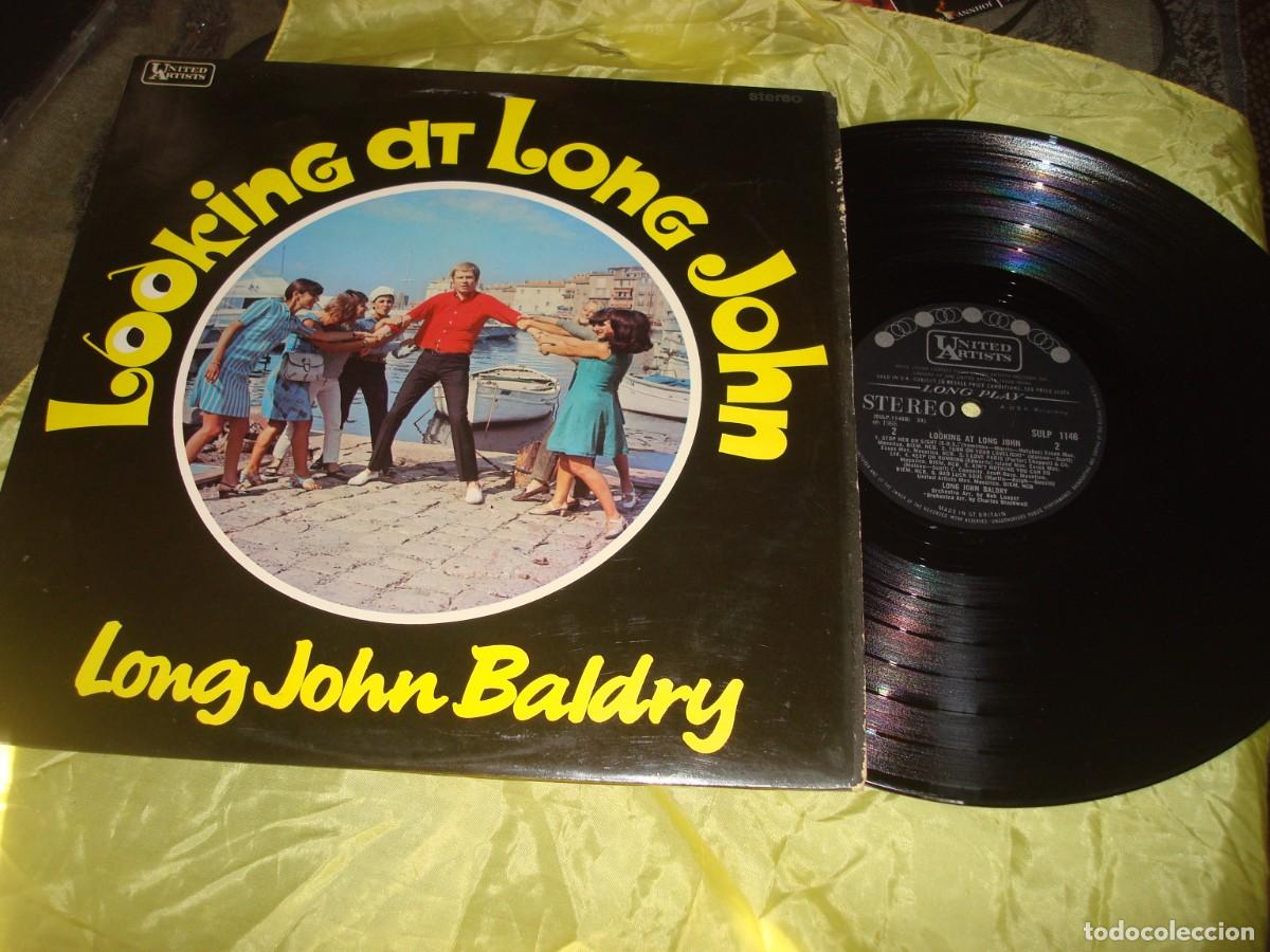 Discos de vinilo: LONG JOHN BALDRY. LOOKING AT LONG JOHN. UNITED ARTIST, 1966. EDC. UK.(#)