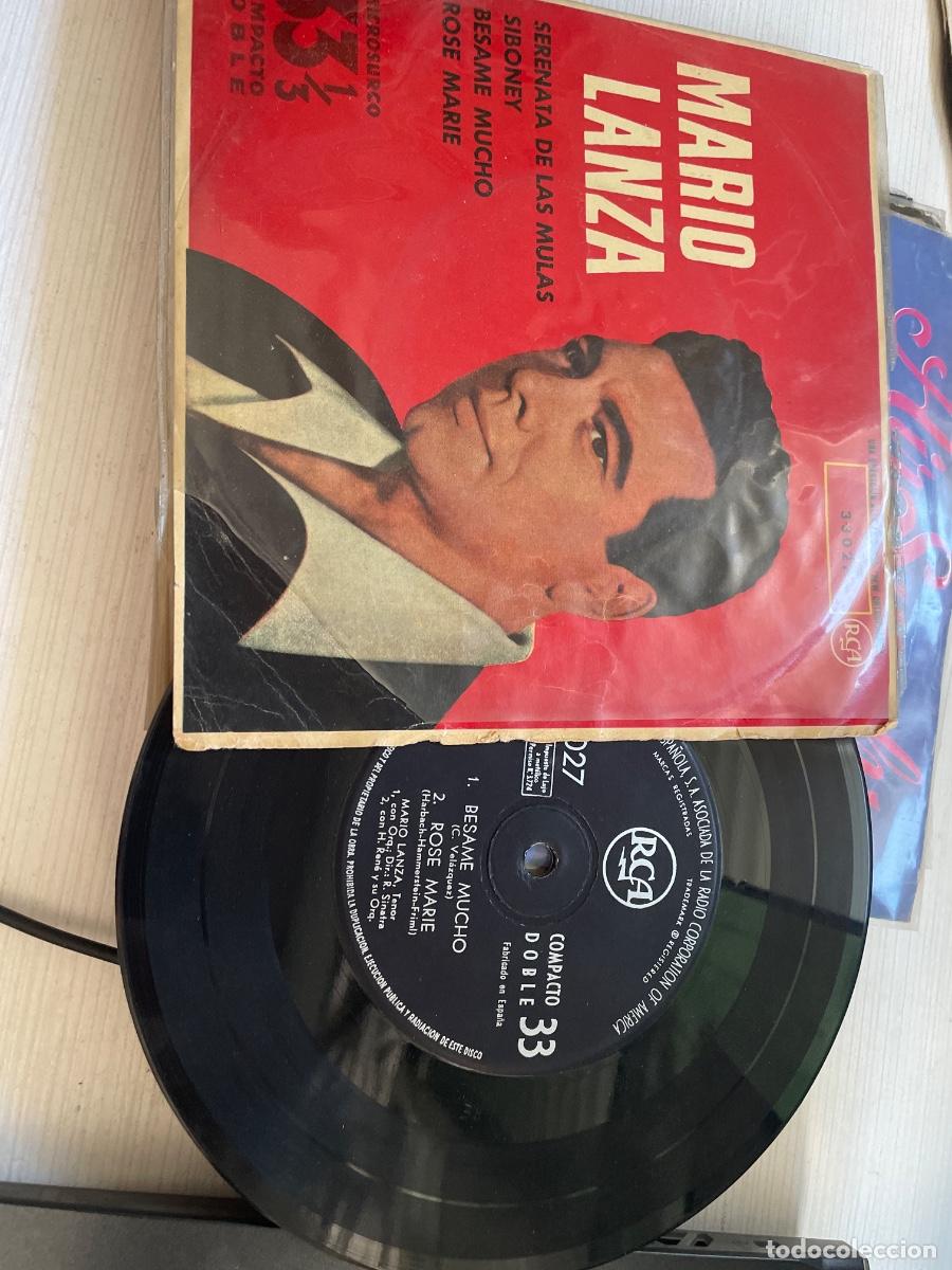 Discos de vinilo: Mario lanza serenata de las mulas single
