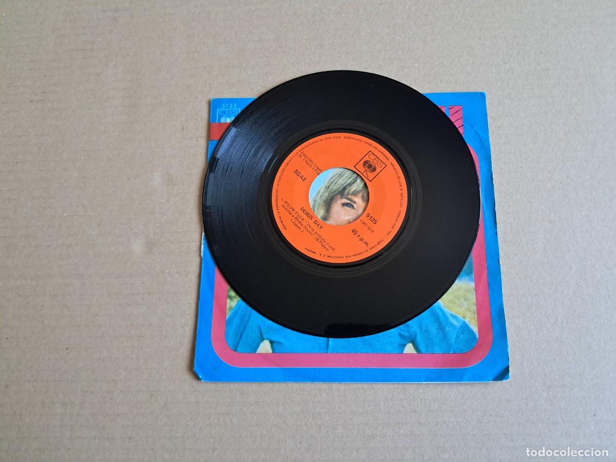 Discos de vinilo: DORIS DAY - QUE SERA SERA SINGLE 1970 EDICION ESPA&Ntilde;OLA - Foto 2