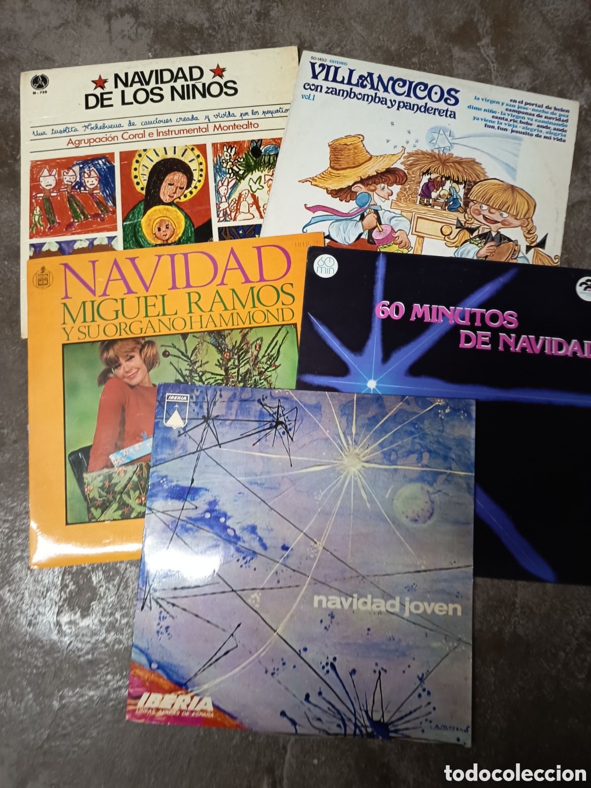 Discos de vinilo: Lote de 5 antiguos vinilos de m&uacute;sica navide&ntilde;a, absolutamente como nuevos