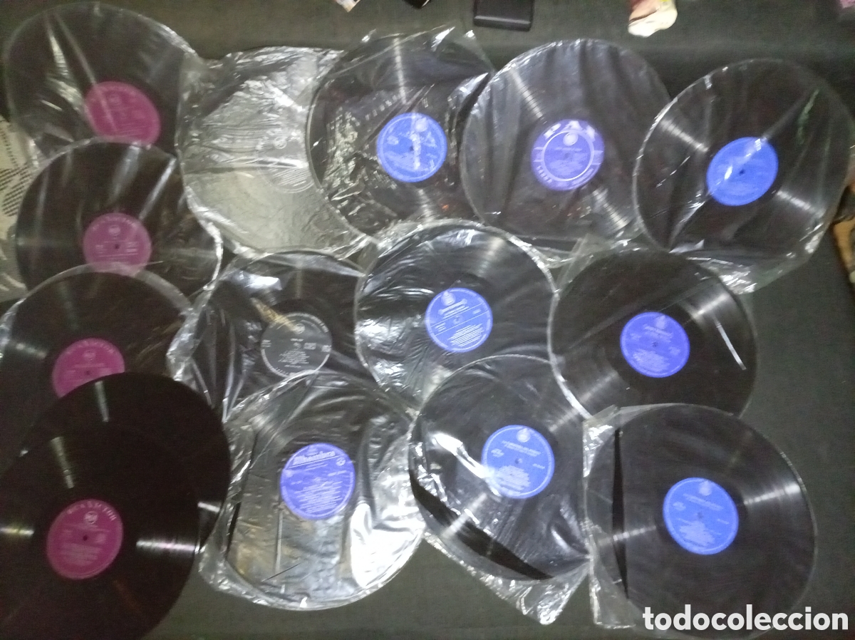 Discos de vinilo: Lote 15 LPs de vinilo antiguos RCA Victor, Hispavox, Alhambra y La Voz de su Amo + archivador