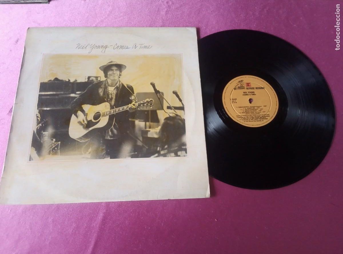 Discos de vinilo: NEIL YOUNG COMES A TIME 1978 LP L141