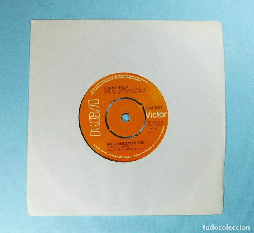 Discos de vinilo: BONNIE TYLER - Single UK - LOST IN FRANCE + BABY I REMEMBER YOU 1976