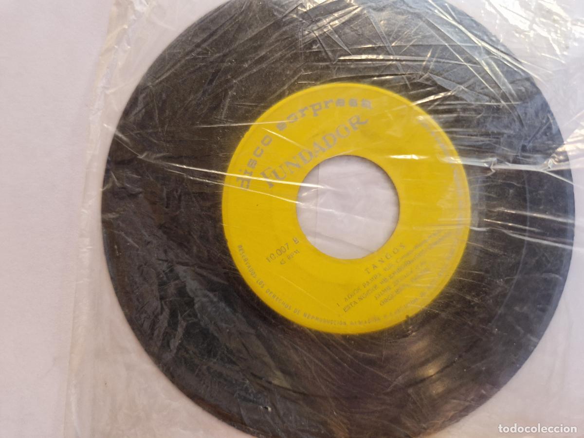 Discos de vinilo: SINGLE. DISCO SOPRESA FUNDADOR. TANGOS. ADIOS PAMPA MIA.