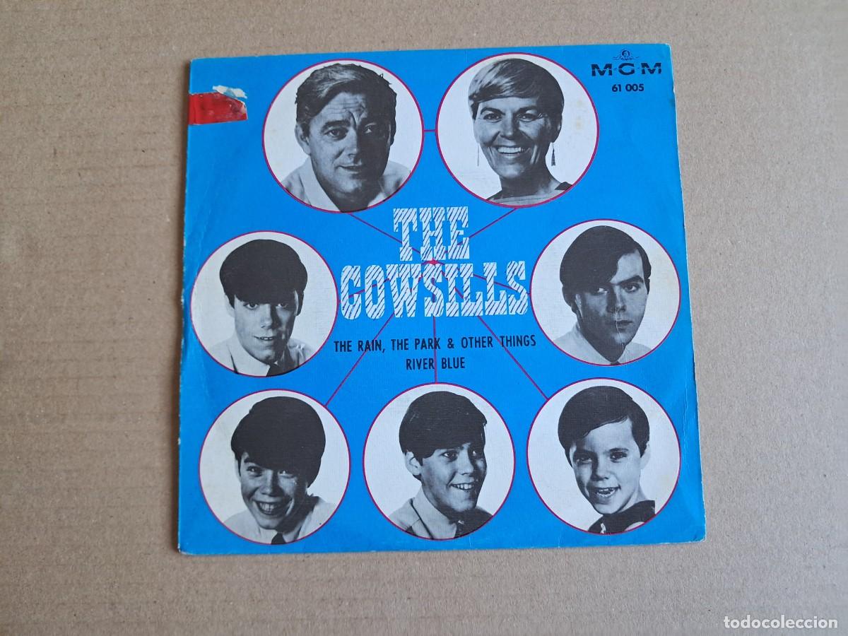 Discos de vinilo: THE COWSILLS - THE RAIN THE PARK & OTHER THINGS SINGLE 1967 EDICION ESPA&Ntilde;OLA