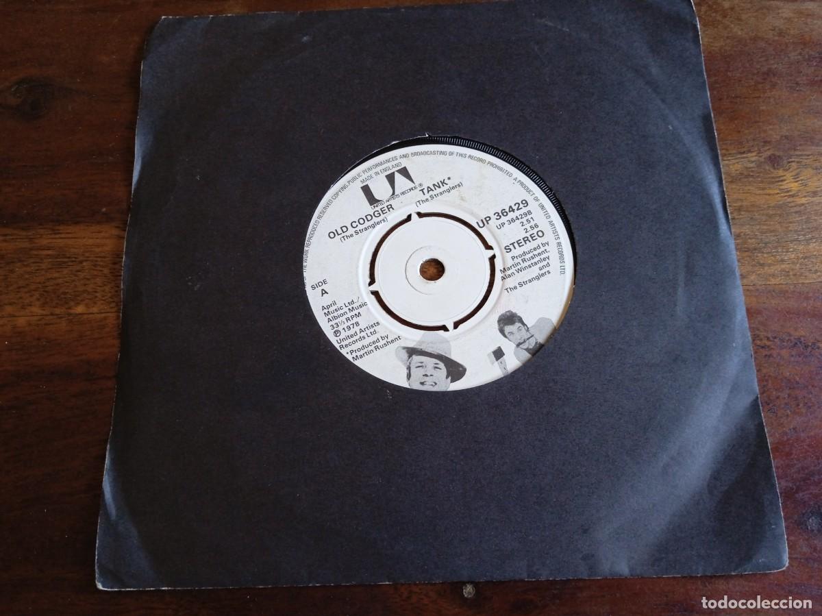 Discos de vinilo: The Stranglers - Old codger, Tank, Walk on by - Single original United Artists UK 1978