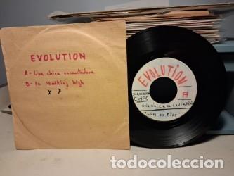 Discos de vinilo: SINGLE DEMO DEL GRUPO EVOLUTION : SHE&acute;S SO FINE + I&acute;M WALKING HIGH