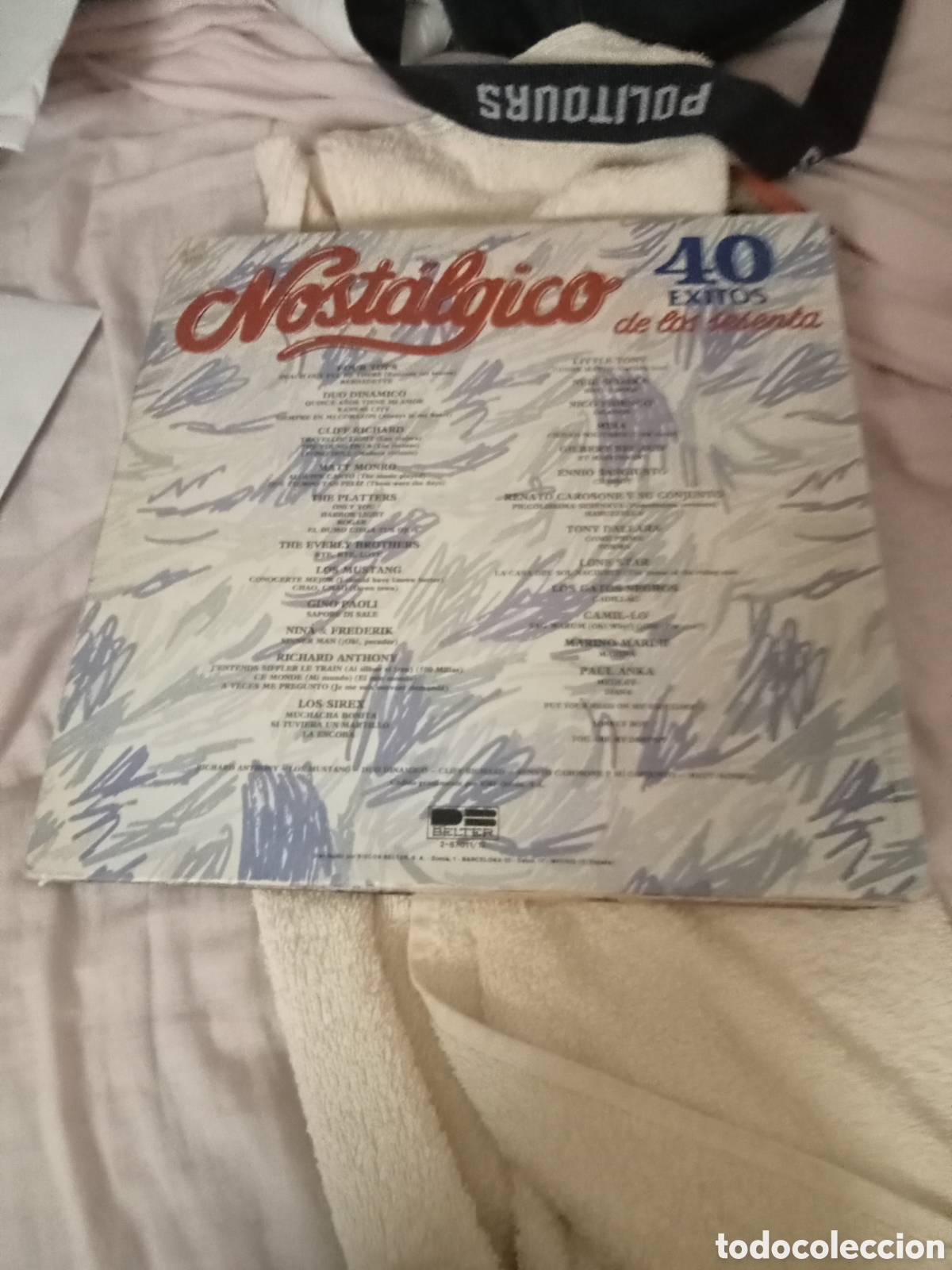 Discos de vinilo: Nost&aacute;lgico 40 &eacute;xitos de los sesenta disco doble - Foto 2