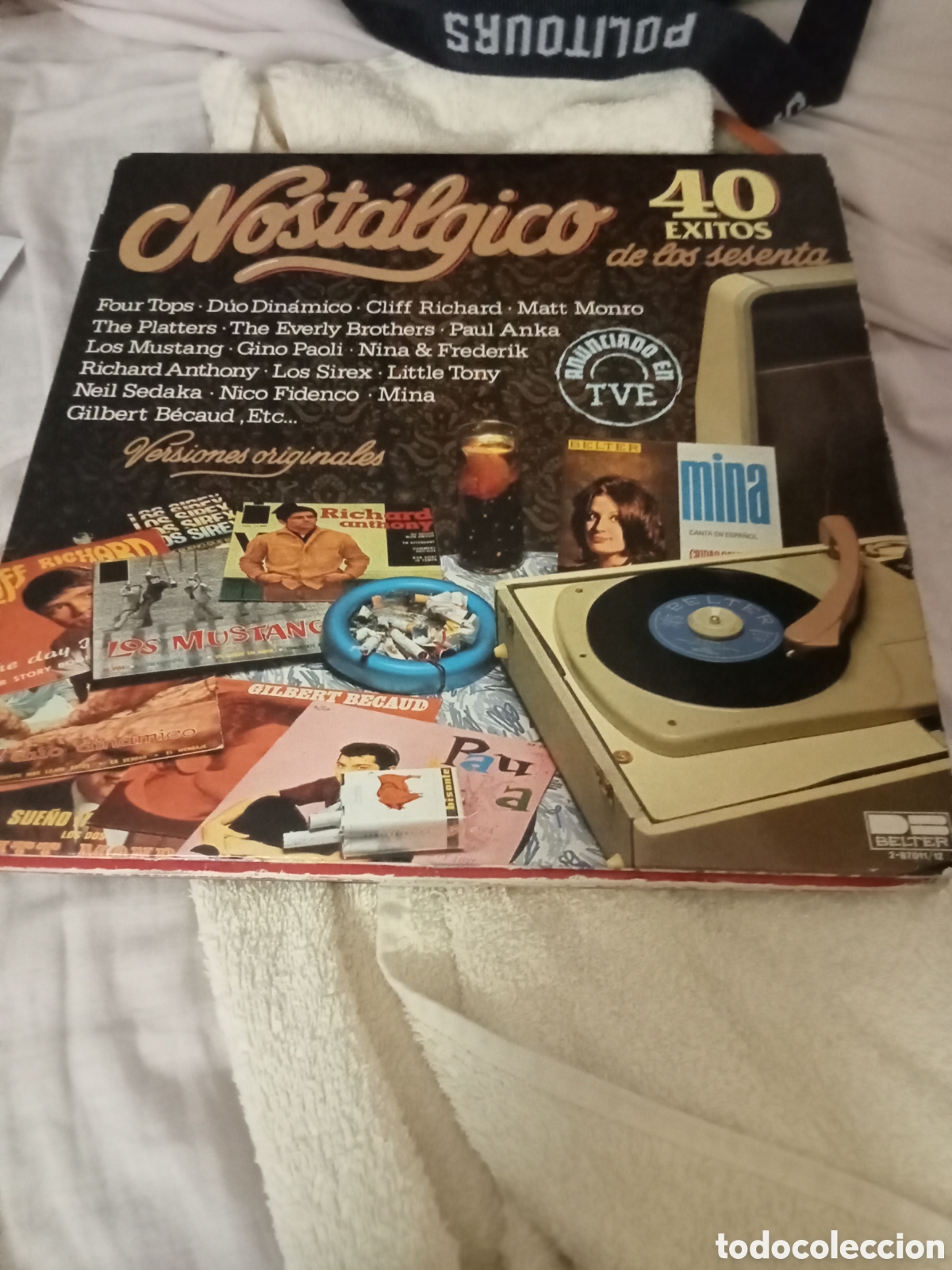 Discos de vinilo: Nost&aacute;lgico 40 &eacute;xitos de los sesenta disco doble - Foto 1