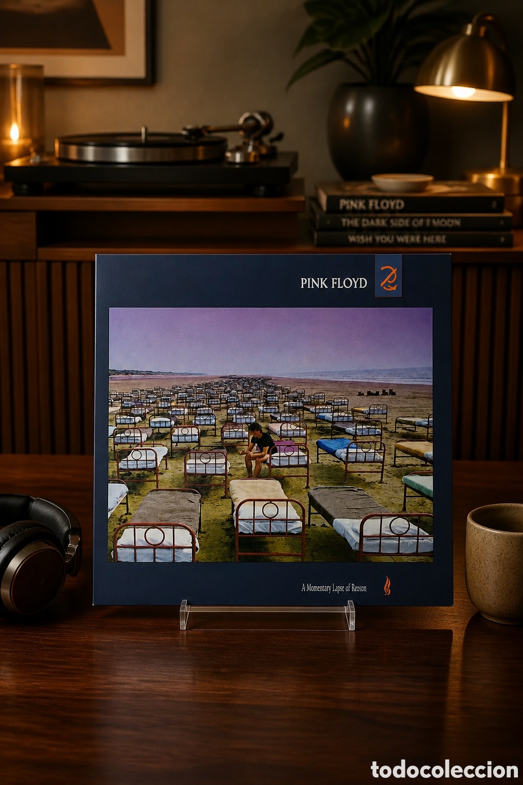Discos de vinilo: Disco de vinilo A Momentary Lapse of Reason&rdquo; de la banda brit&aacute;nica Pink Floyd, lanzado originalmente