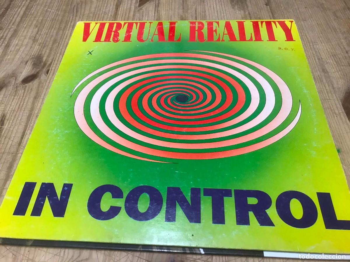Discos de vinilo: Virtual Reality (2) - In Control (12&rdquo;)