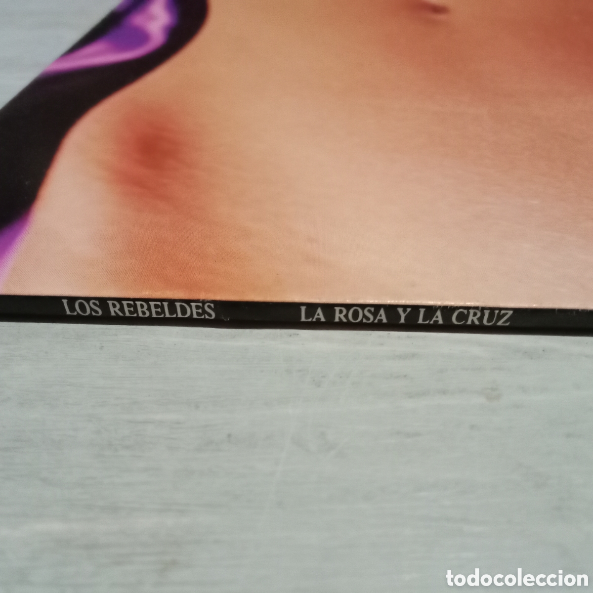 Discos de vinilo: LOS REBELDES - LA ROSA Y LA CRUZ - LP - Foto 3
