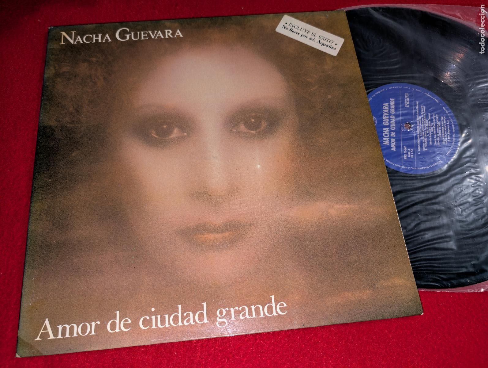 Discos de vinilo: NACHA GUEVARA Amor de ciudad grande LP 1977 Hispavox GATEFOLD SPAIN No llores por mi Argentina