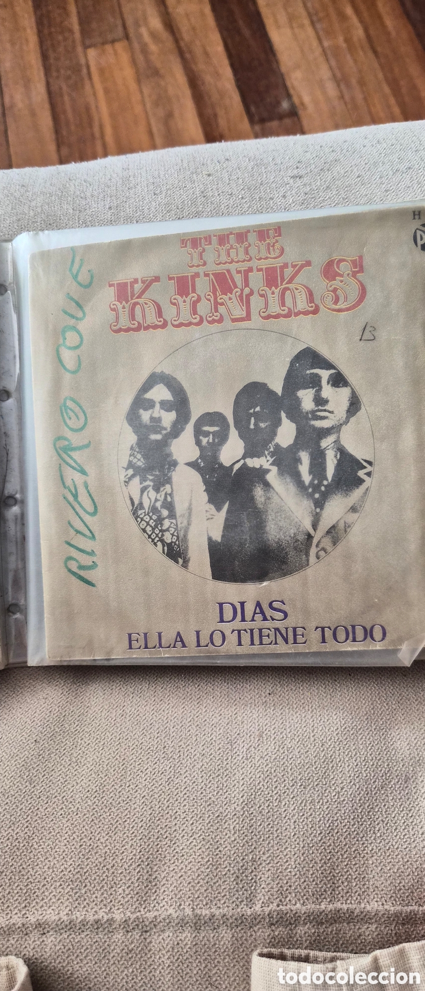 Discos de vinilo: The Kinks Dias/Ella lo tiene todo