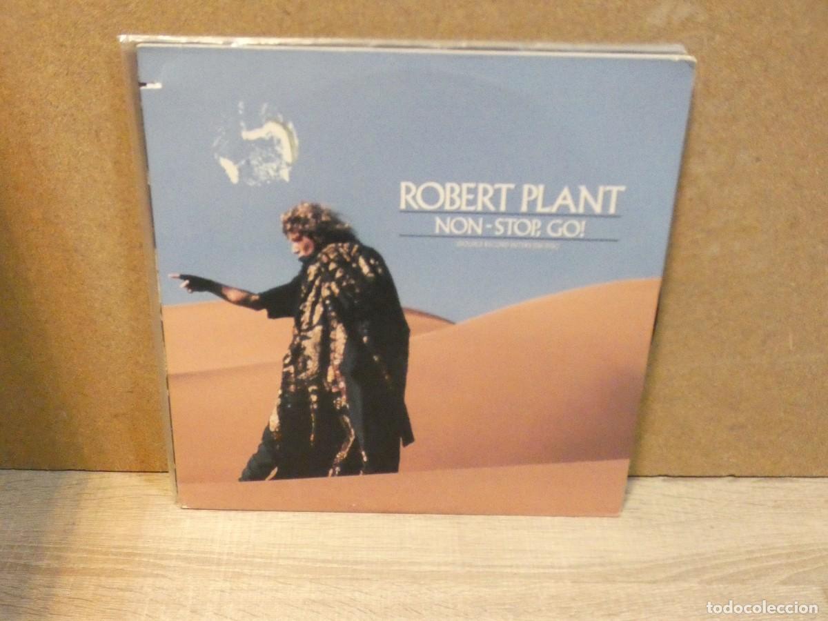 Discos de vinilo: ARKANSAS1980 PACC174 VINILO BUEN ESTADO DOBLE ENTREVISTAS ROBERT PLANT PELADO TAPA