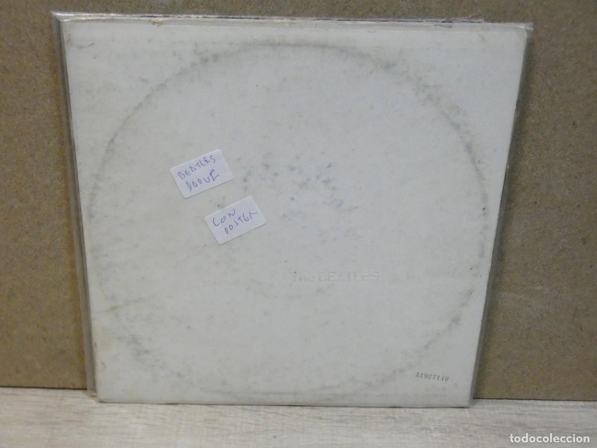Discos de vinilo: ARKANSAS1980 BOXX611 VINILO LEVES SE&Ntilde;ALES USO AUN CORRECTO BEATLES DOBLE POSTER