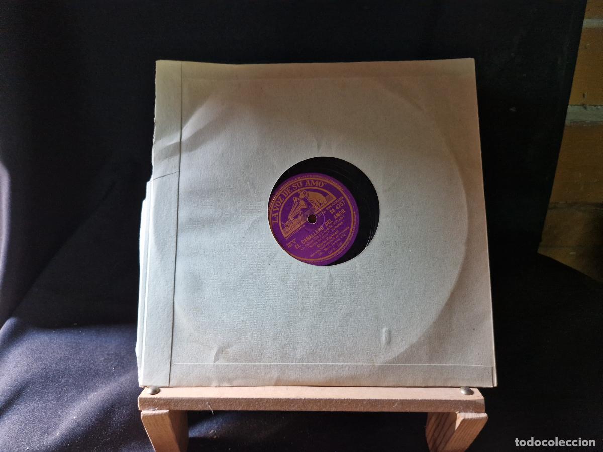 Discos de vinilo: SINGLE. LA VOZ DE SU AMOR. EL CABELLERO DEL AMOR.