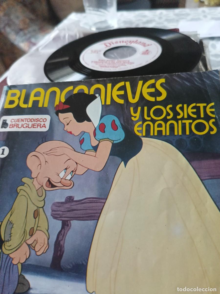 Discos de vinilo: Cuento disco N.&deg; 1. Blancanieves y los 7 enanitos - Foto 2
