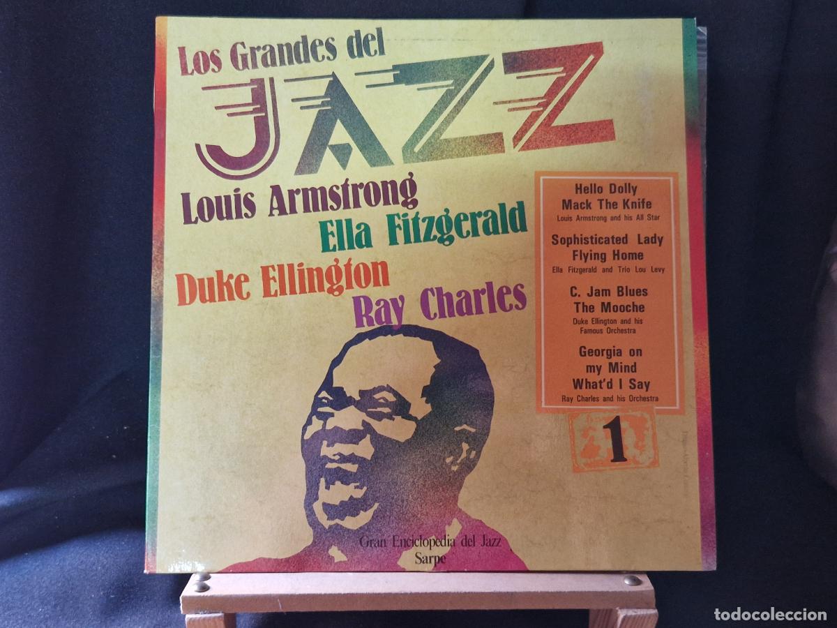 Discos de vinilo: SINGLE. LOS GRANDES DEL JAZZ. LOUIS ARMSTRONG. ELLA FITZGERAL. DUKE ELLINGION. RAY CHARLES.