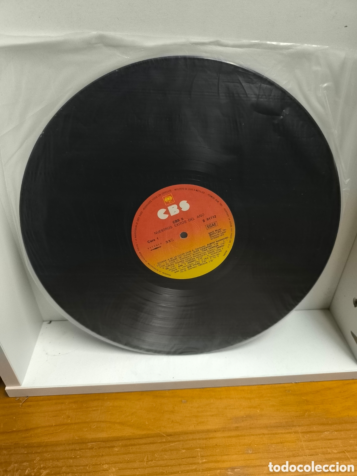 Discos de vinilo: Cbs 6 nuestros &eacute;xitos del a&ntilde;o vinilo 12&rdquo; excelente - Foto 3