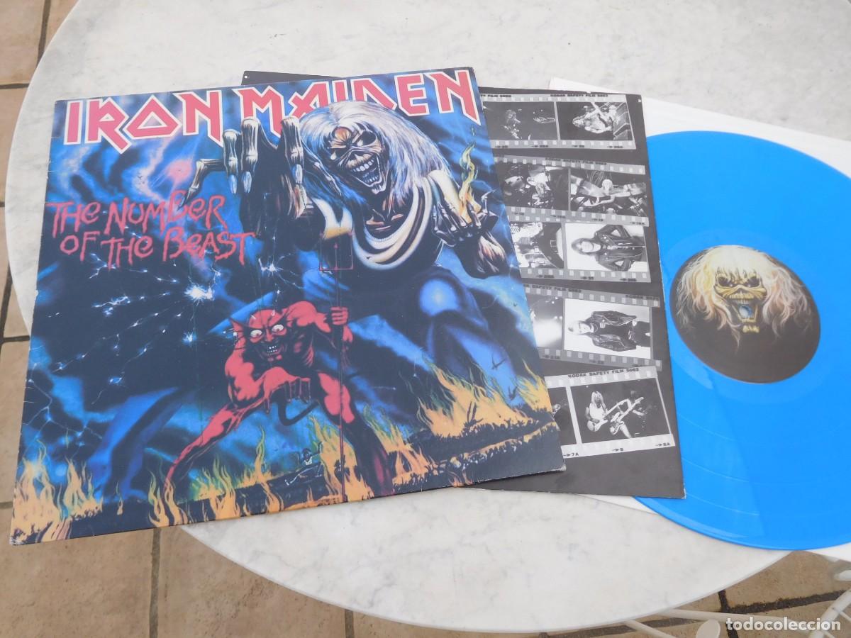 Discos de vinilo: Iron Maiden. LP. The number of the beast. Vinilo azul. EMC 3400