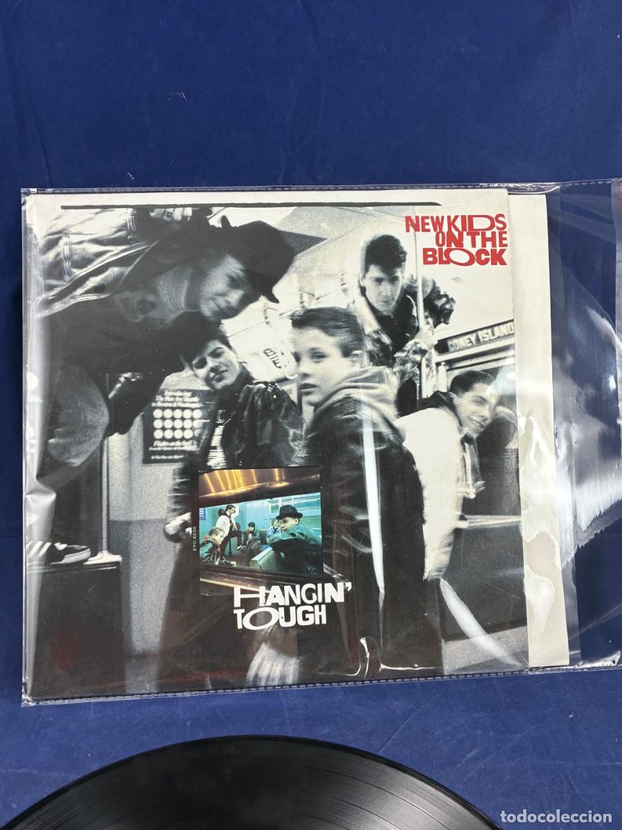 Discos de vinilo: New Kids On The Block - Hangin' Tough - CBS 1988 - LP Vinilo Espa&ntilde;a - Muy Buen Estado