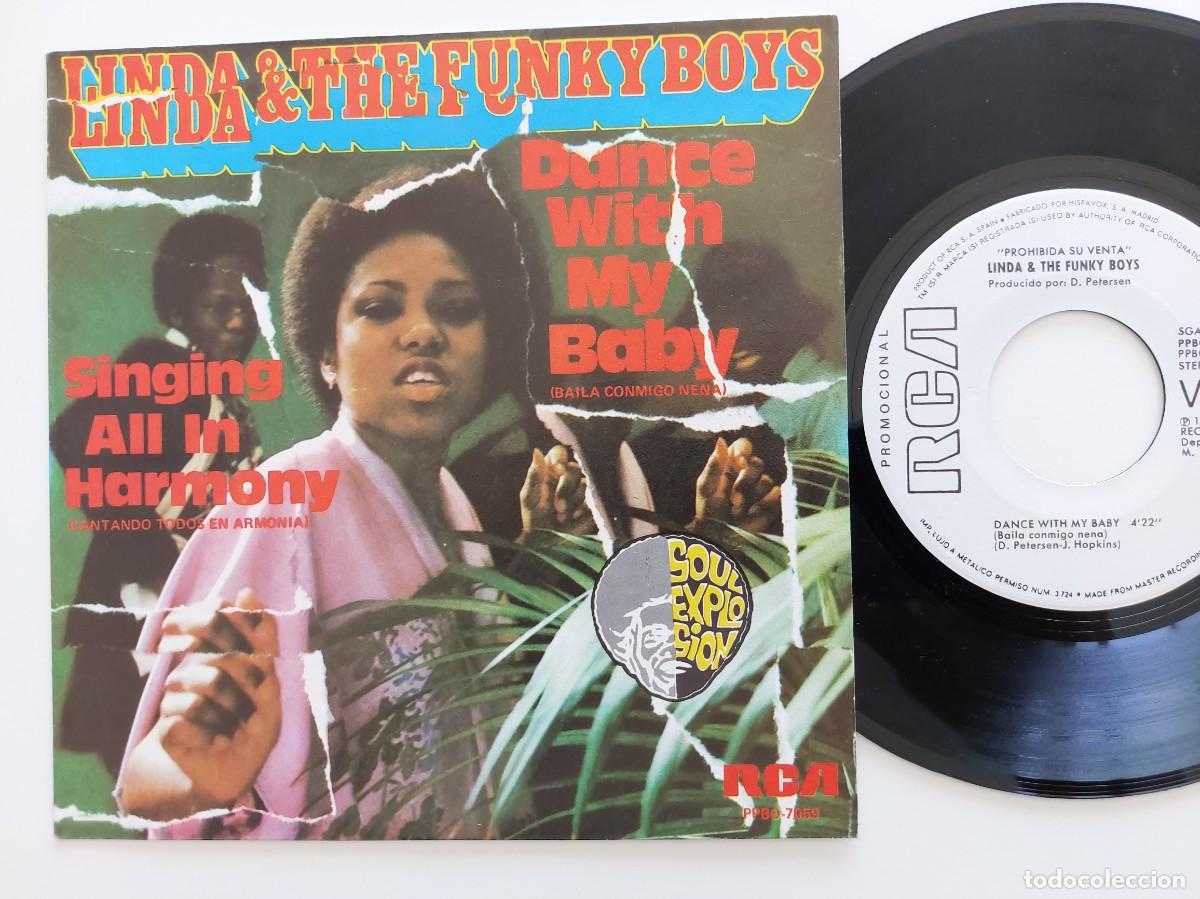 Discos de vinilo: LINDA & THE FUNKY BOYS - 45 Spain * PROMO * MINT * DANCE WITH MY BABY / SINGING ALL IN HARMONY