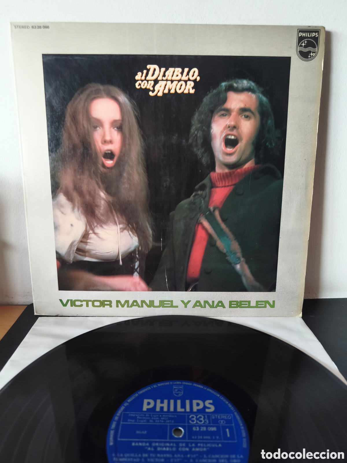 Discos de vinilo: V&iacute;ctor Manuel y Ana Bel&eacute;n - Al diablo con amor - Philips &ndash; 63 28 098 - Formato: Vinilo, LP,