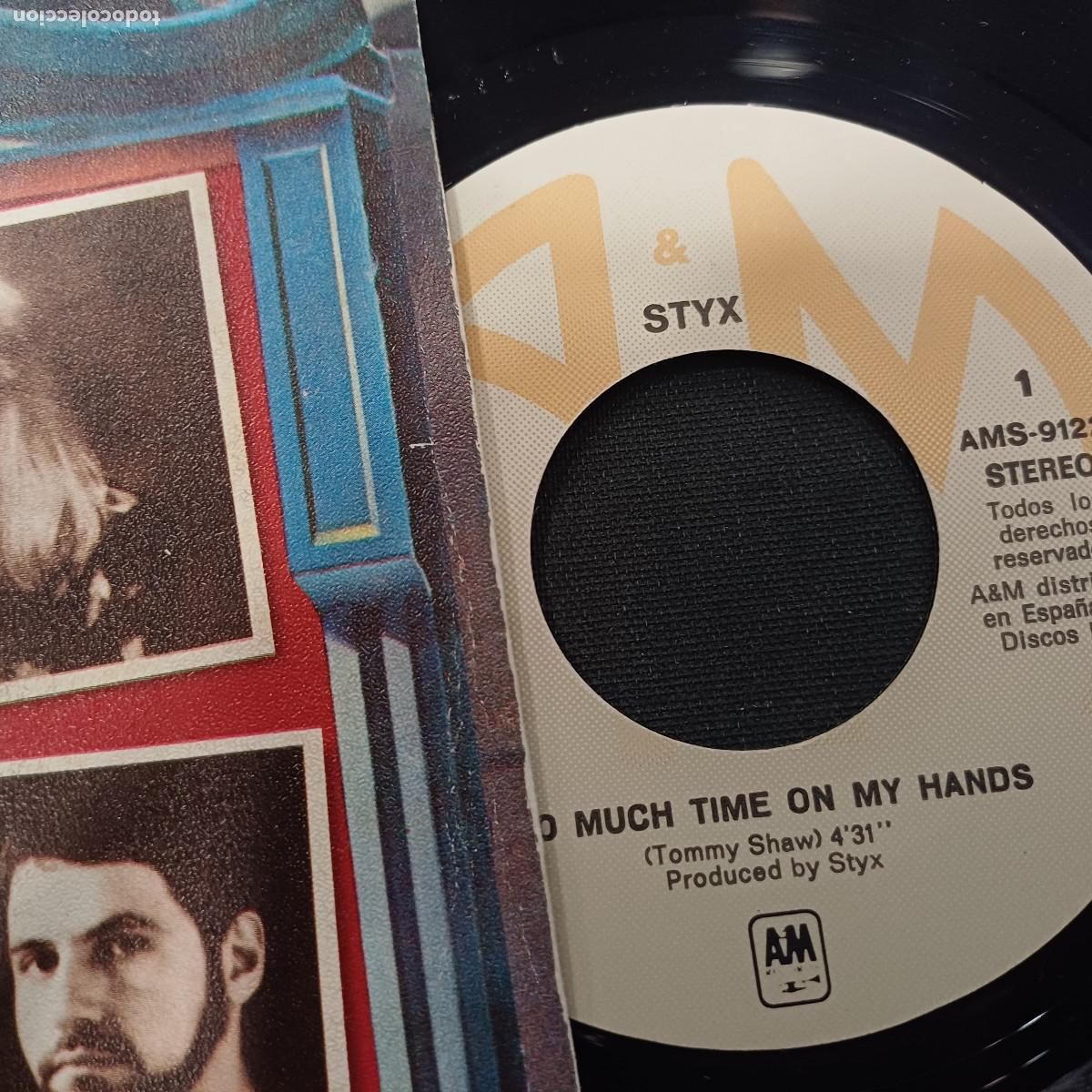 Discos de vinilo: STYX/TOO MUCH TIME ON MY HANDS/SINGLE. - Foto 2