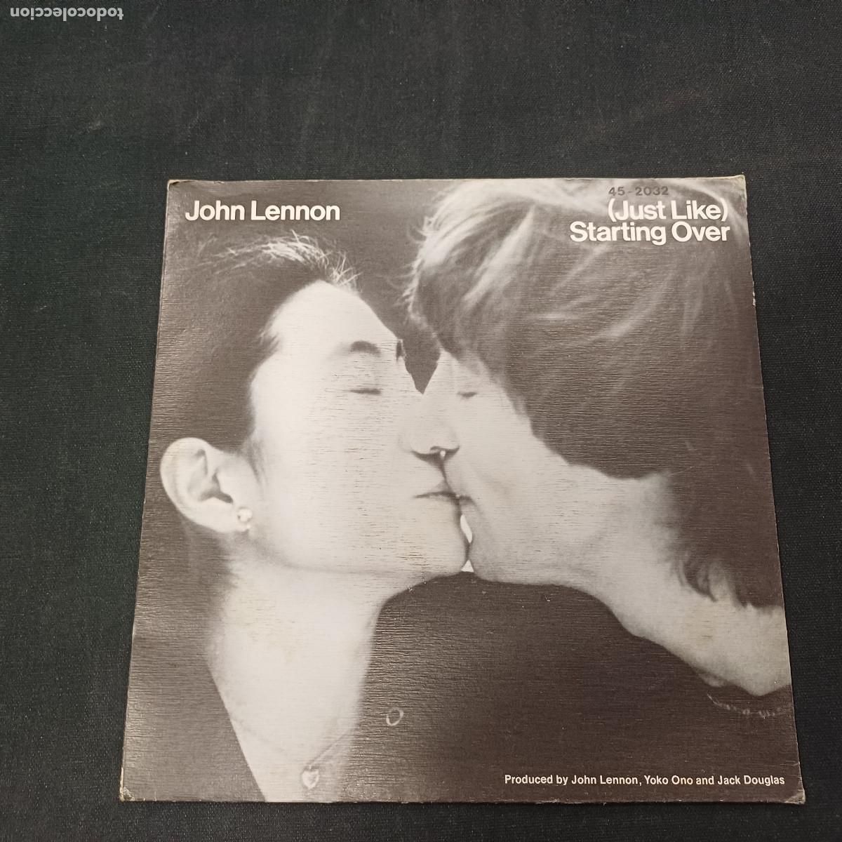 Discos de vinilo: JOHN LENNON/JUST LIKE/SINGLE. - Foto 1