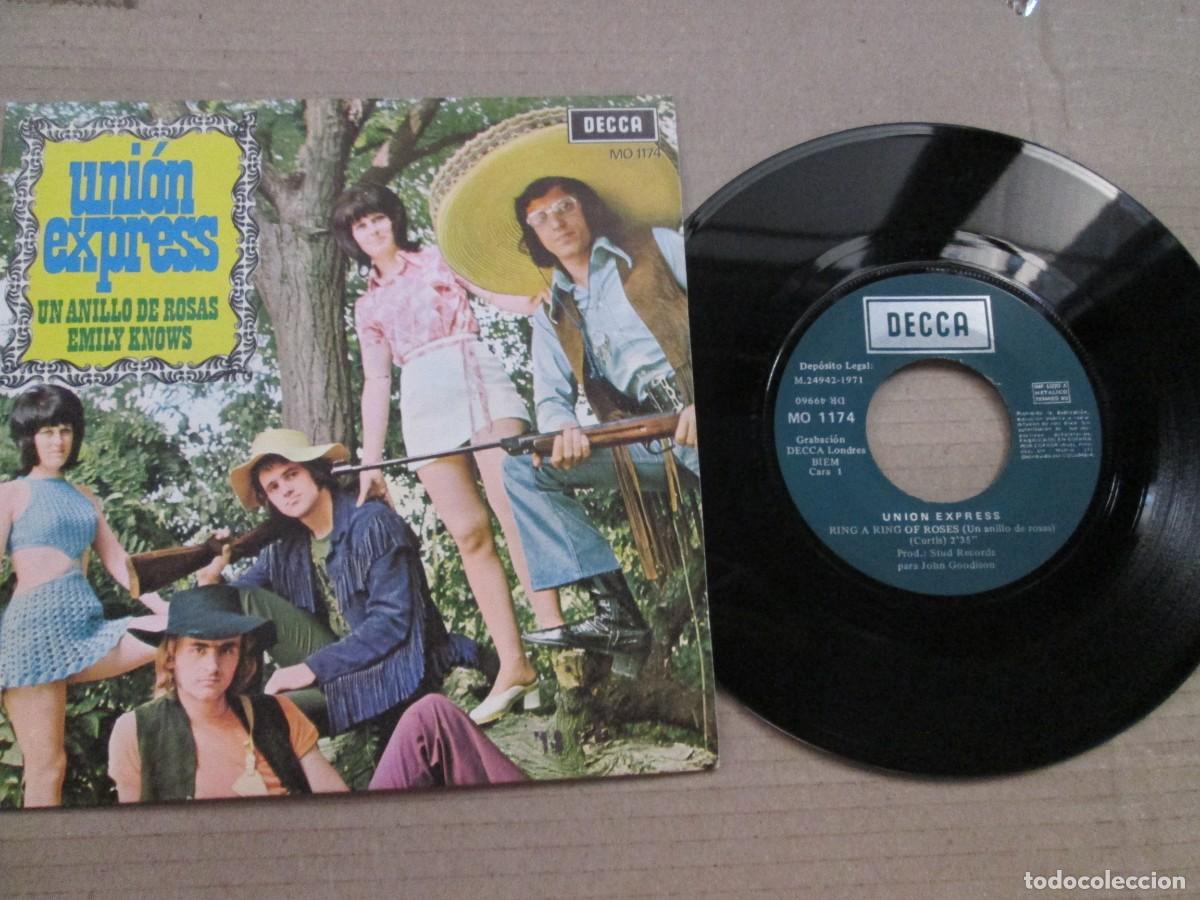 Discos de vinilo: UNION EXPRESS - Un Anillo de Rosas / Emily Knows. Single, ed espa&ntilde;ola 7&rdquo; 1971. Magn&iacute;fico. VG+/NM