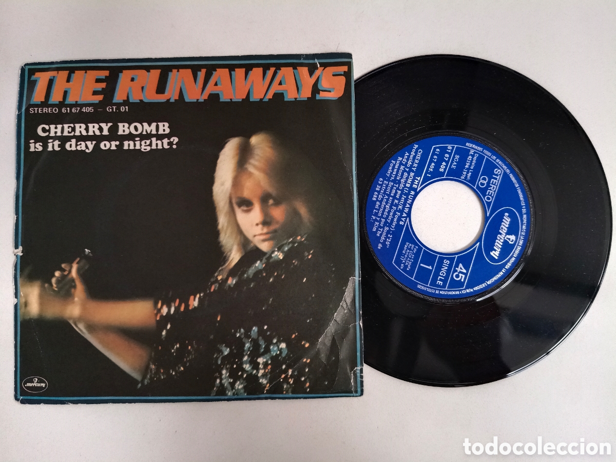 Discos de vinilo: THE RUNAWAYS - Cherry Bomb / Is It Day Or Night? - SINGLE MERCURY ESPA&Ntilde;A 1977 // PUNK HARD ROCK GLAM